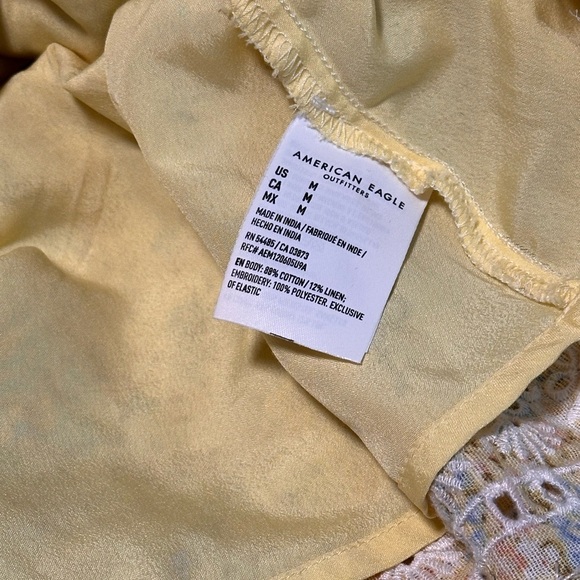 AE - Medium - Floral Lace Trim Mini Dress - Picture 9 of 10